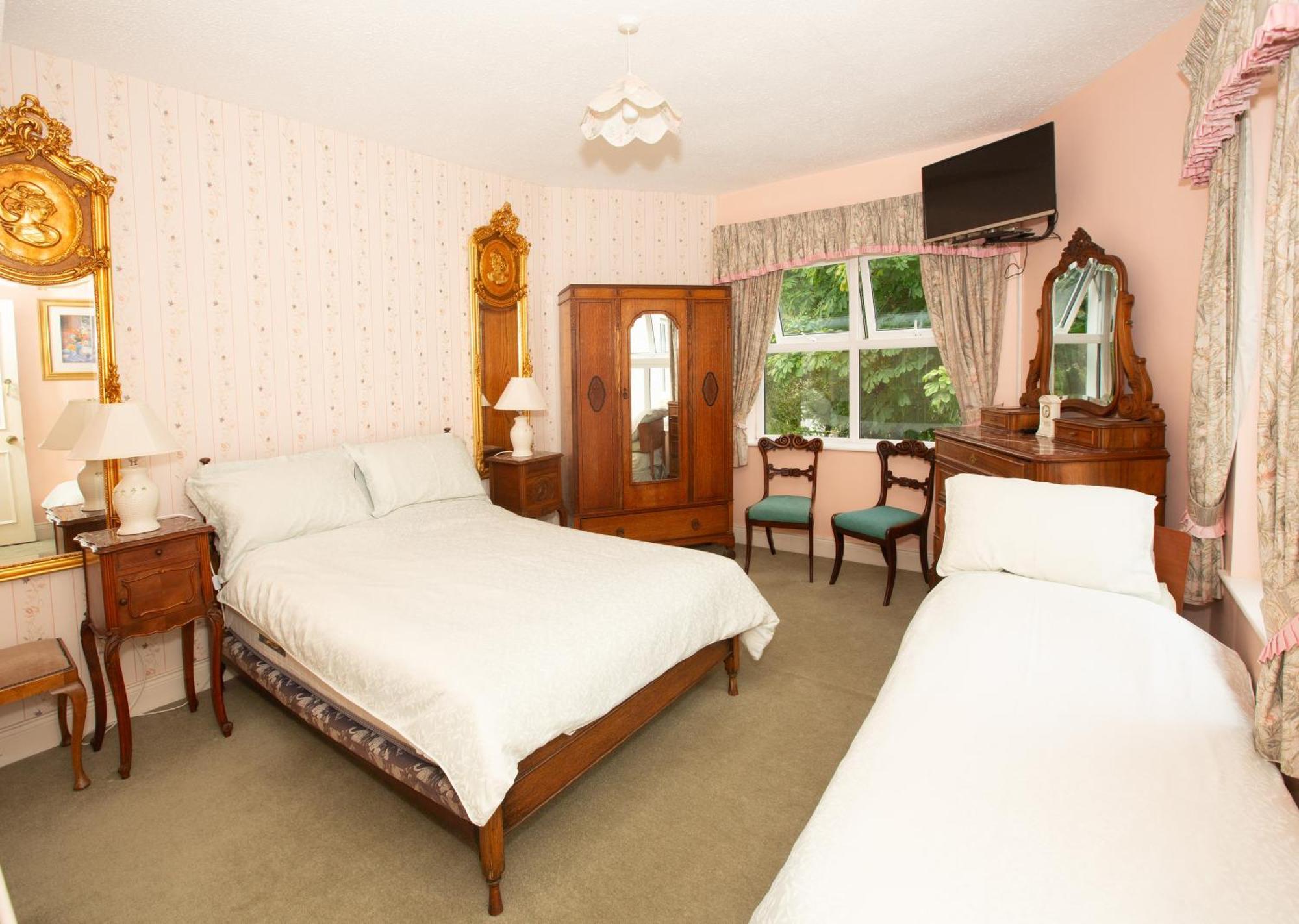 Gleneven Guest House Inniskeen Exteriér fotografie